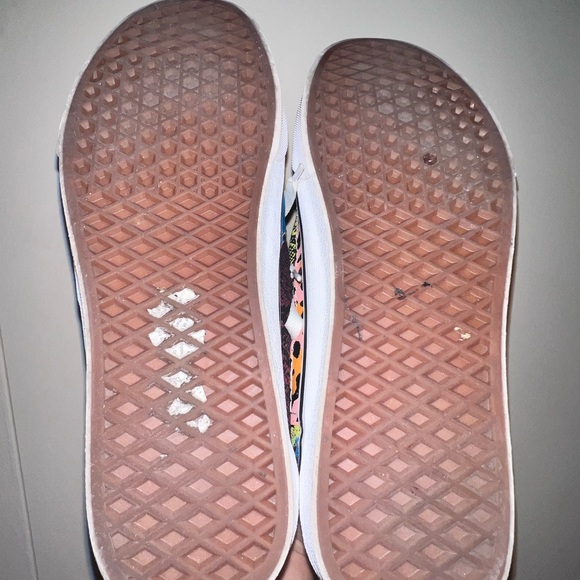 Multicolor/pattern laced vans. USED/ no original box - Picture 3 of 6